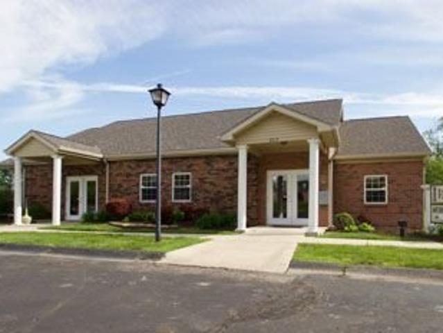 3 BR, 2 BA Apartment 2015 Fox Point Trail, Fort Wayne, IN 46816
