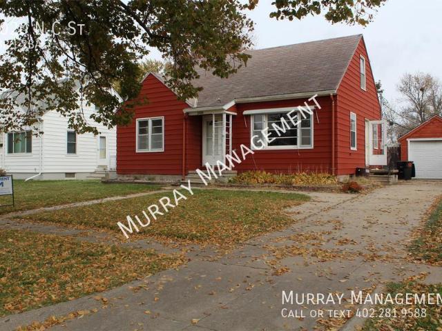 3 BR, 2 BA Apartment 2020 N C St, Fremont, NE 68025