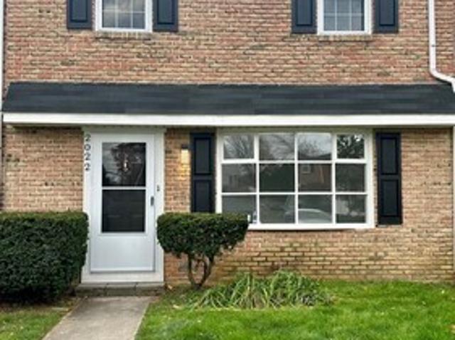 3 BR, 2 BA Apartment 2022 Hale Court, Wyomissing, PA 19610