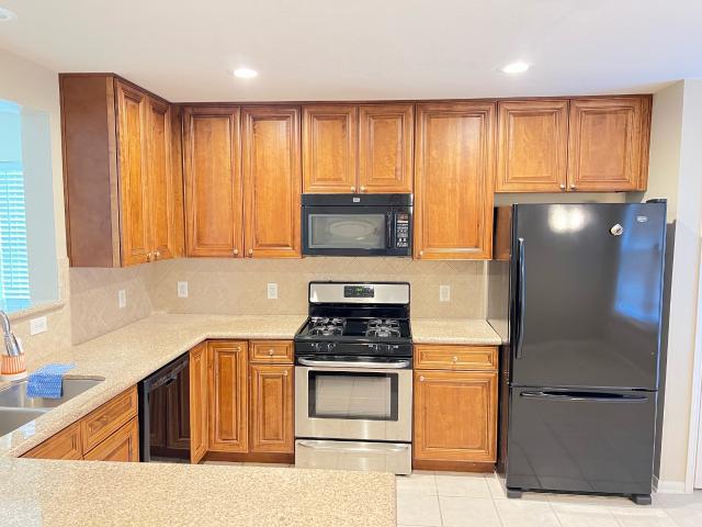 3 BR, 2 BA Apartment 2030 Waverly Glend Drive, Katy, TX 77450