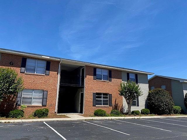 3 BR, 2 BA Apartment 206 Central Avenue Suite A Unit E3, Tifton, GA 31794