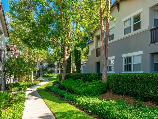 3 BR, 2 BA Apartment 21022 Los Alisos Boulevard Unit 621, Rancho Santa Margarita, CA 92688