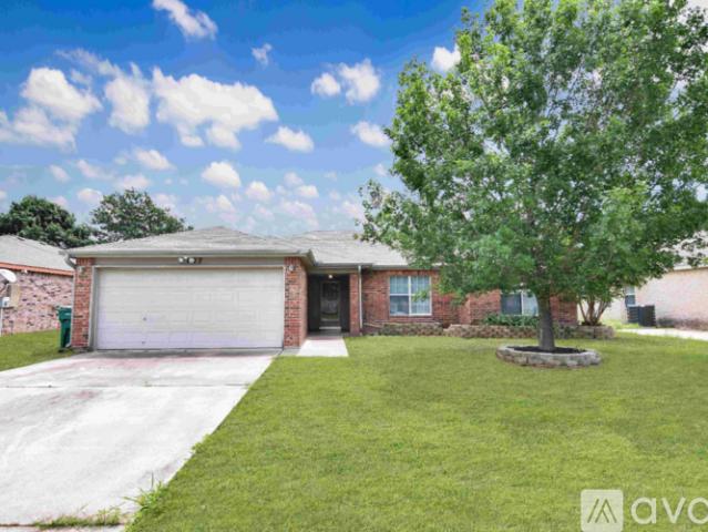 3 BR, 2 BA Apartment 2107 Miller St, Belton, TX 76513
