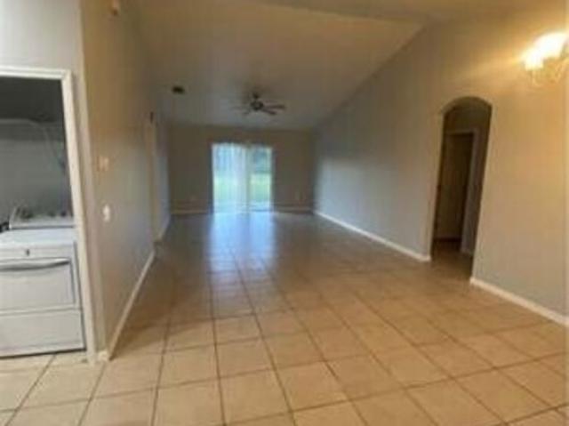 3 BR, 2 BA Apartment 2108 Haviland Ave S, Unit 2108, Lehigh Acres, FL 33973