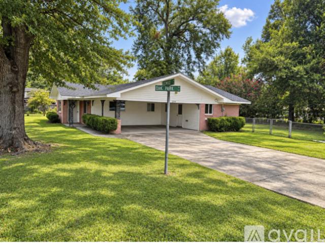 3 BR, 2 BA Apartment 2119 Dogwood Drive, Monroe, LA 71201