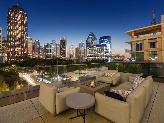 3 BR, 2 BA Apartment 2120 Olive St, Dallas, TX 75201