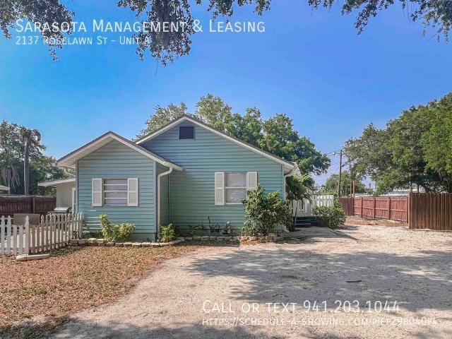 3 BR, 2 BA Apartment 2137 Roselawn St, Sarasota, FL 34231