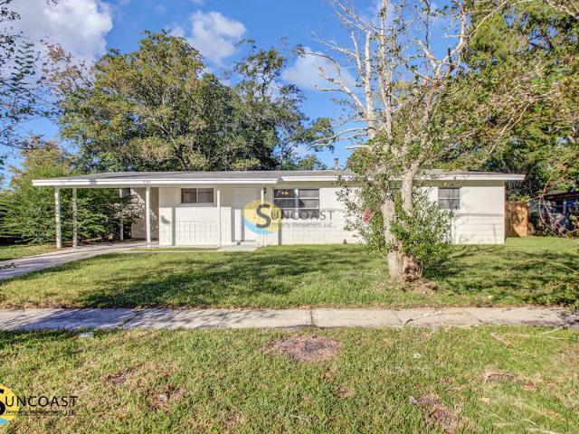 3 BR, 2 BA Apartment 2156 Bunting Dr, Jacksonville, FL 32210