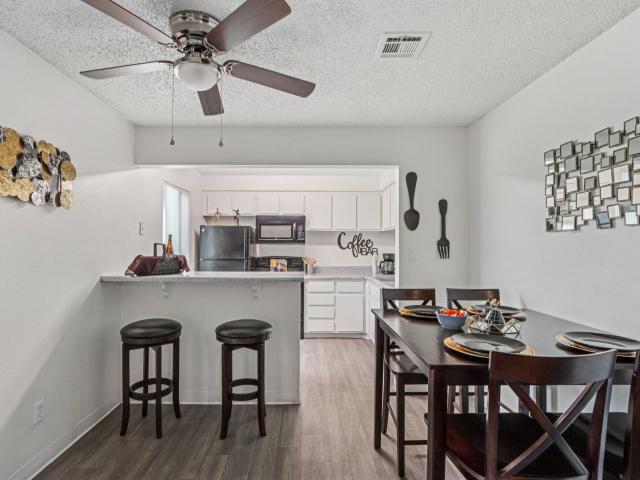 3 BR, 2 BA Apartment 2200 2300 W San Angelo Street Unit P2101, Gilbert, AZ 85233