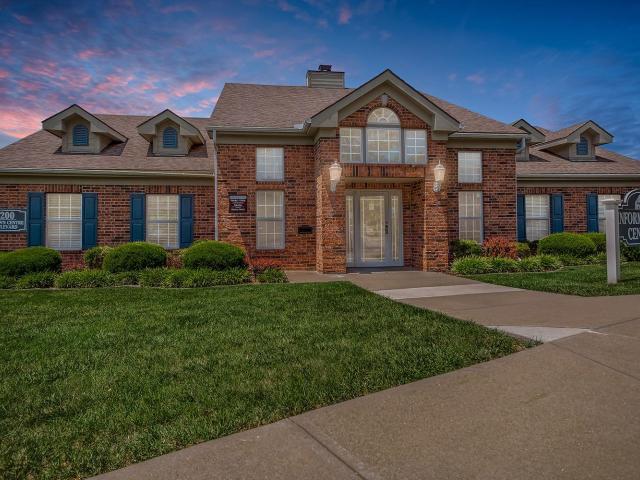 3 BR, 2 BA Apartment 2200 NE Town Centre Blvd Unit 04 0408, Lees Summit, MO 64064