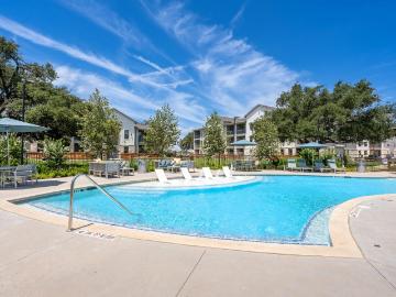3 BR, 2 BA Apartment 2200 TX 195, Georgetown, TX 78633