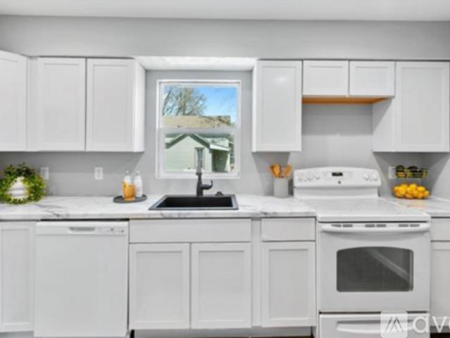 3 BR, 2 BA Apartment 2202 Nebraska Street, Blair, NE 68008