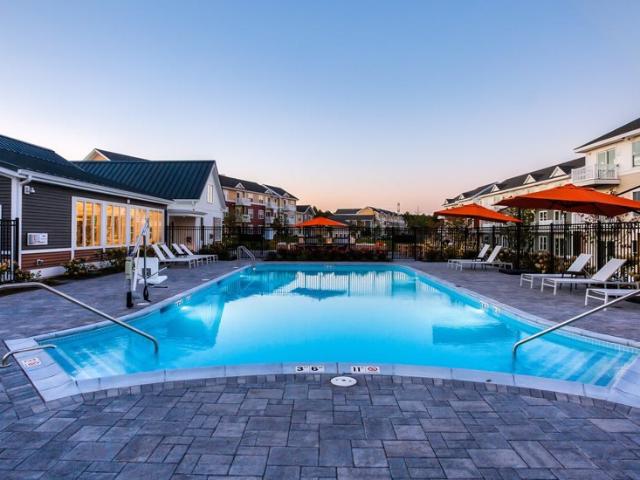 3 BR, 2 BA Apartment 220 Wareham Rd, Plymouth, MA 02360