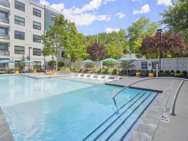 3 BR, 2 BA Apartment 220 Ponce de Leon Pl Unit G53, Decatur, GA 30030