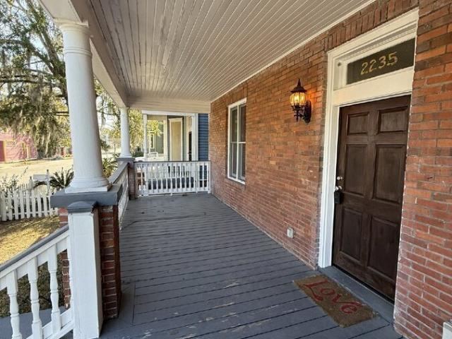 3 BR, 2 BA Apartment 2235 Whitaker Street, Savannah, GA 31401
