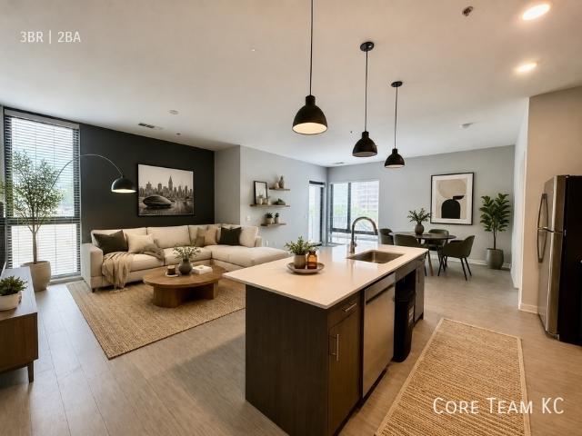 3 BR, 2 BA Apartment 227 E 27th St, Kansas City, MO 64108