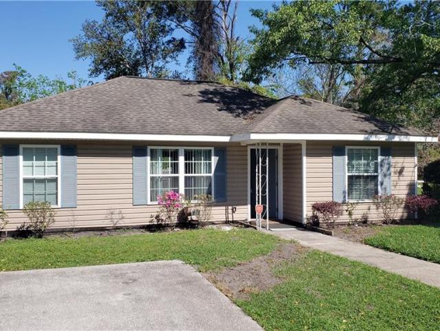3 BR, 2 BA Apartment 2241 Formosa Circle, Brunswick, GA 31520