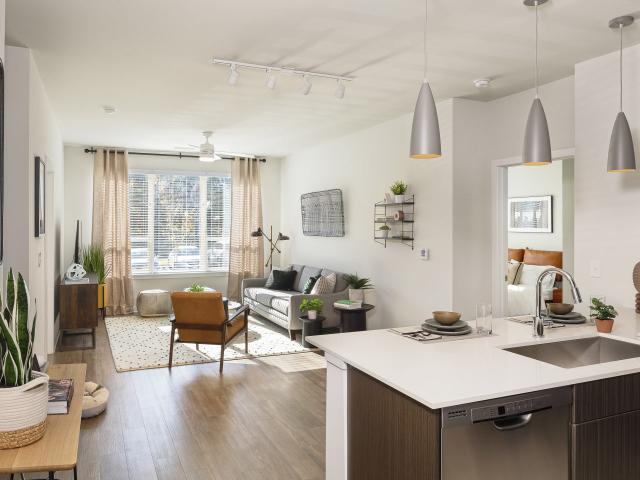 3 BR, 2 BA Apartment 22551 Cabin Branch Ave Unit 2501, Clarksburg, MD 20871