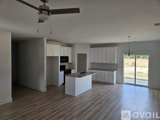 3 BR, 2 BA Apartment 225 Essex Drive, Clinton, SC 29325