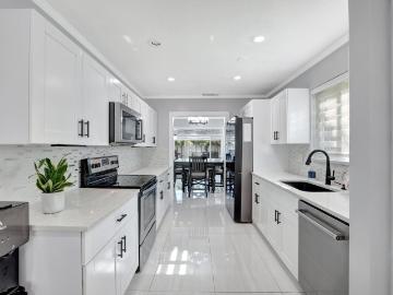 3 BR, 2 BA Apartment 2260 Northeast 62nd Street, Fort Lauderdale, FL 33308