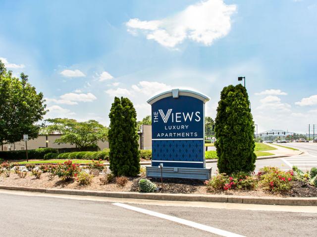 3 BR, 2 BA Apartment 2300 Country Walk Unit 1018, Snellville, GA 30039