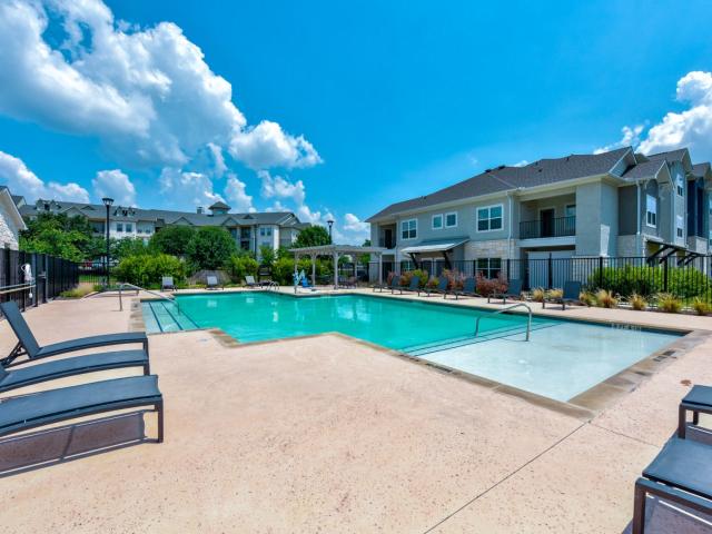 3 BR, 2 BA Apartment 2300 E. Old Settlers Boulevard Unit 26575, Round Rock, TX 78665