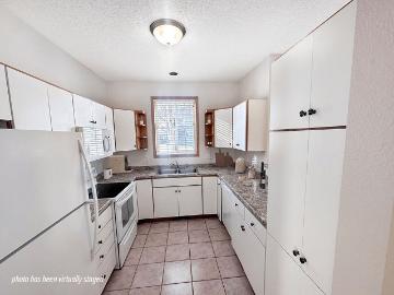 3 BR, 2 BA Apartment 2301 Crystal Bay Court SW Unit 17 2426, Rochester, MN 55902