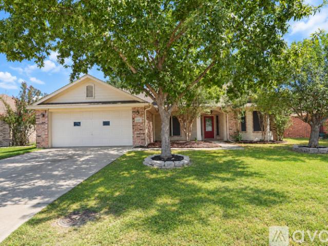 3 BR, 2 BA Apartment 2303 Ridgeway Dr, Temple, TX 76502
