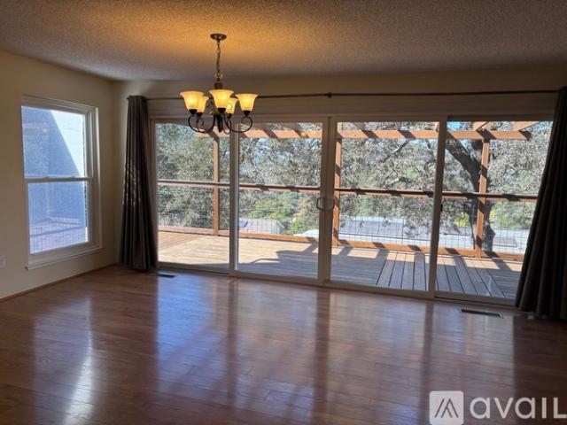 3 BR, 2 BA Apartment 2304 Pinon Rd, El Dorado County, CA 95672