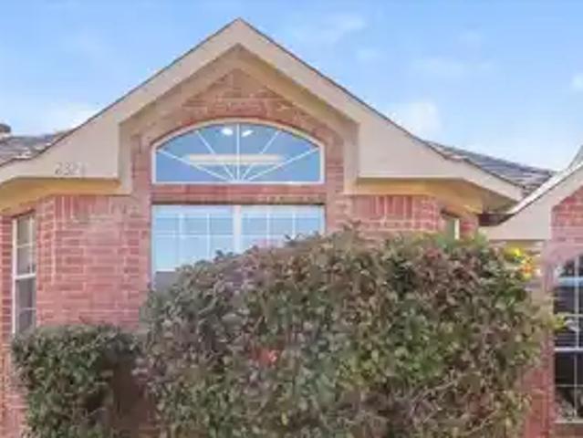 3 BR, 2 BA Apartment 2324 Browning Dr, Mesquite, TX 75181