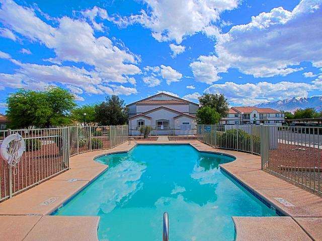 3 BR, 2 BA Apartment 232 Chalmers Lane Unit 74, Thatcher, AZ 85552