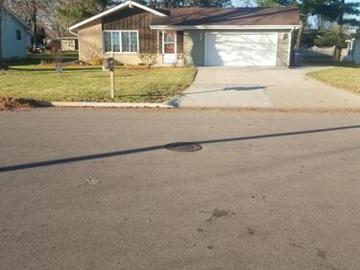 3 BR, 2 BA Apartment 2332 Harvard Dr, Janesville, WI 53548