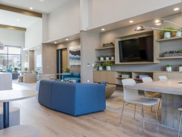 3 BR, 2 BA Apartment 23350 North 23rd Avenue Unit 6025, Phoenix, AZ 85027
