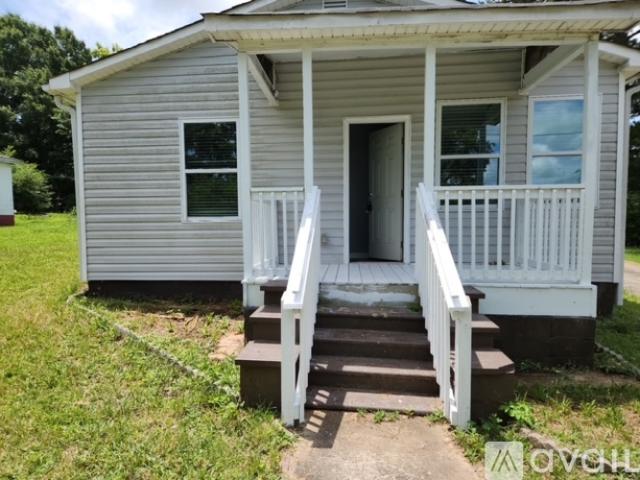3 BR, 2 BA Apartment 236 Blakelyville Rd, Clinton, SC 29325