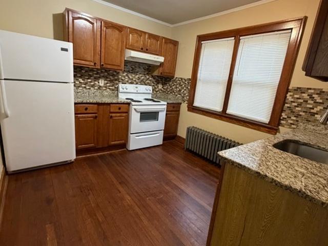 3 BR, 2 BA Apartment 23 Harbison Avenue, Unit Unit 1, Hartford, CT 06106