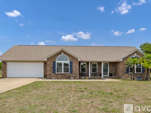 3 BR, 2 BA Apartment 3485 Drayton Drive, Dalzell, SC 29040