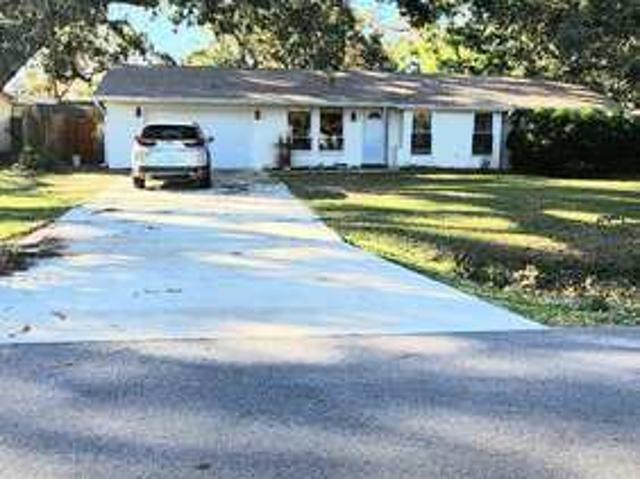 3 BR, 2 BA Apartment 3534 Plantation Drive, Sarasota, FL 34231