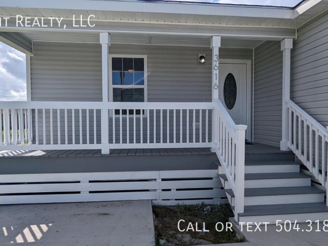 3 BR, 2 BA Apartment 3616 Tournefort St, Chalmette, LA 70043