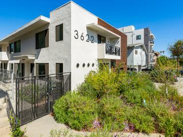 3 BR, 2 BA Apartment 3622 Keystone Avenue Unit 03, Los Angeles, CA 90034