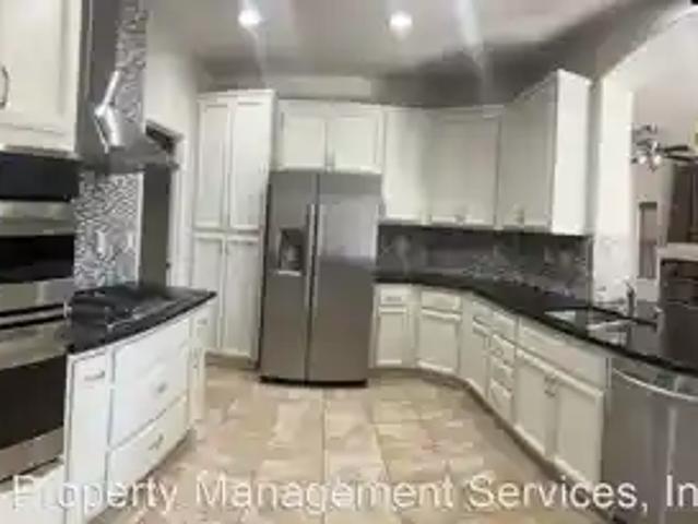 3 BR, 2 BA Apartment 3659 Far Niente Way, Sacramento, CA 95834