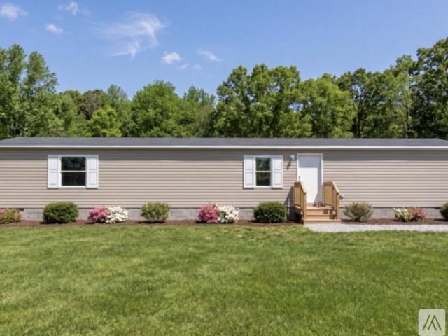 3 BR, 2 BA Apartment 36 Oak St, Deposit, NY 13754