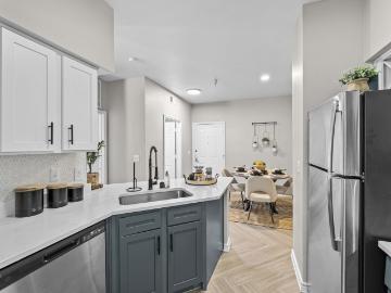 3 BR, 2 BA Apartment 3700 Post Oak Boulevard Unit 28202, Euless, TX 76040