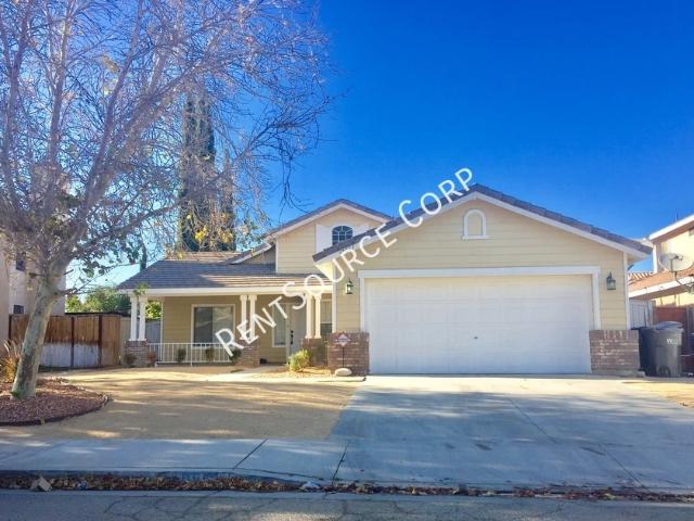 3 BR, 2 BA Apartment 37051 Boxleaf Rd, Palmdale, CA 93550