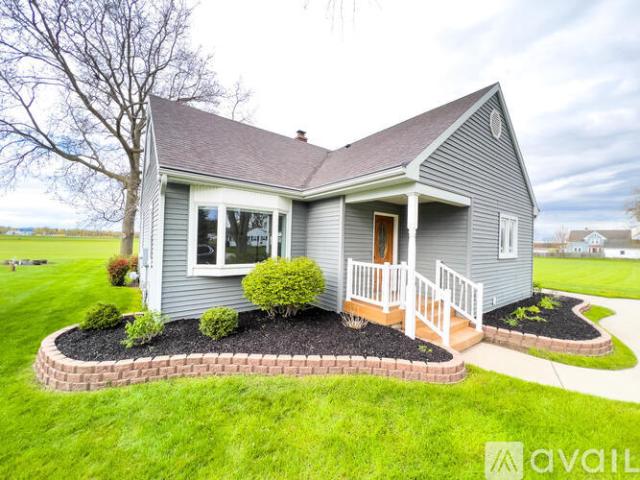 3 BR, 2 BA Apartment 370 East Jefferson Street, Frankenmuth, MI 48734