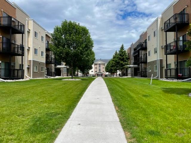 3 BR, 2 BA Apartment 3750 Garden View Drive Unit 116, Grand Forks, ND 58201