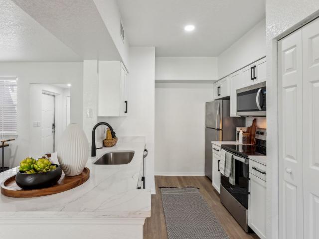 3 BR, 2 BA Apartment 3751 Pine Ridge Boulevard Unit W26 201, Palm Harbor, FL 34685