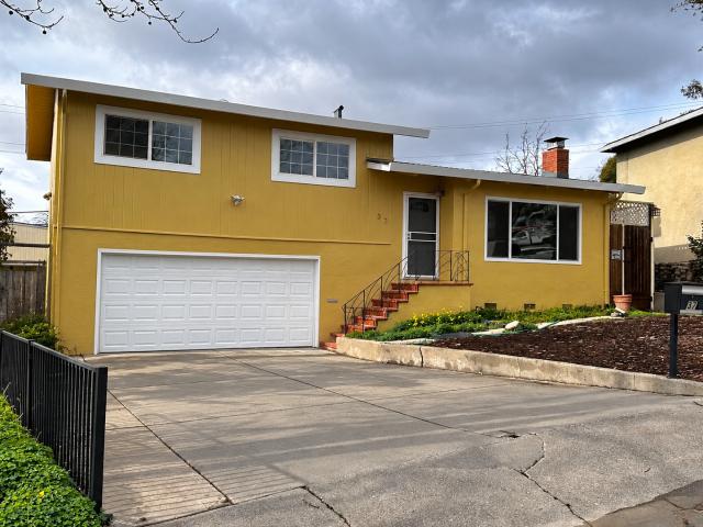 3 BR, 2 BA Apartment 37 Los Cerritos Dr, Vallejo, CA 94589