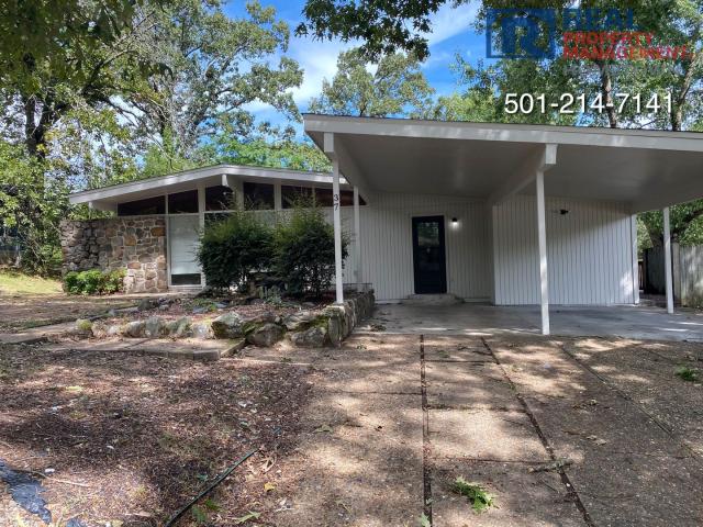 3 BR, 2 BA Apartment 37 Windsor Dr, Little Rock, AR 72209
