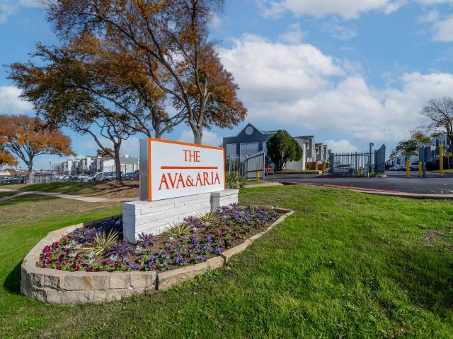 3 BR, 2 BA Apartment 3800 North Belt Line Road Unit AR 201, Irving, TX 75038