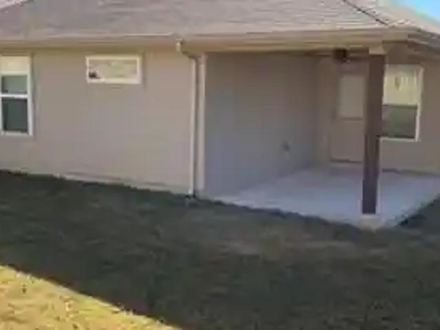 3 BR, 2 BA Apartment 388 Pond View Pass, Buda, TX 78610